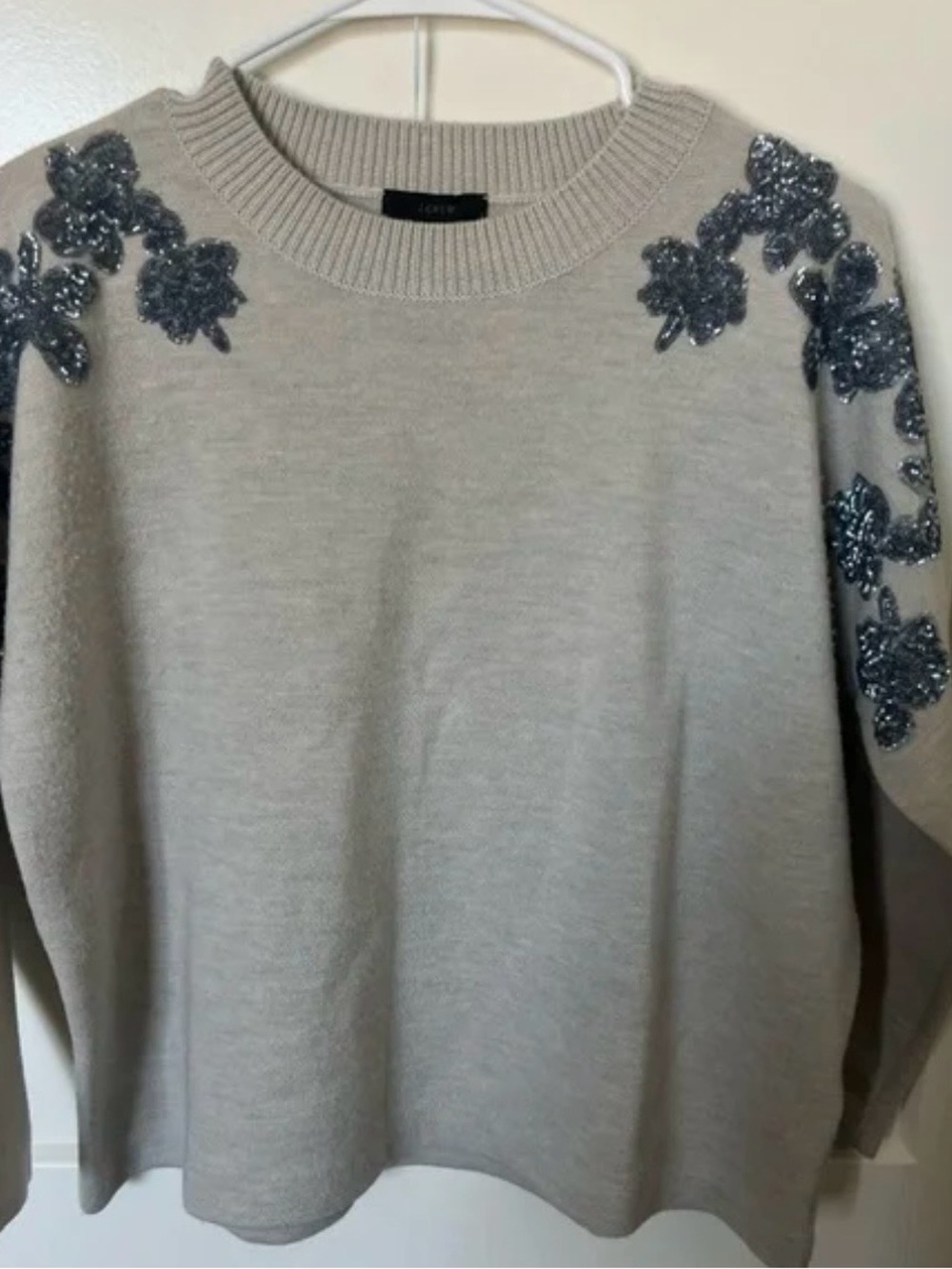 J. CREW Gray Crewneck Sweater Merino Wool with Floral Sequin Embellishment - Picture 2 of 8
